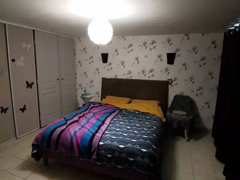 Maison, 200 m²