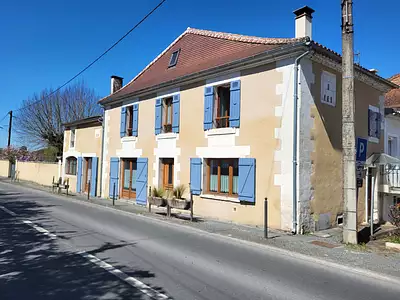 Maison, 244 m²