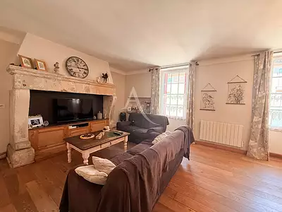 Maison, 216 m²