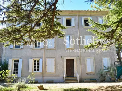 Maison, 400 m²