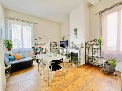Immeuble, 408 m²