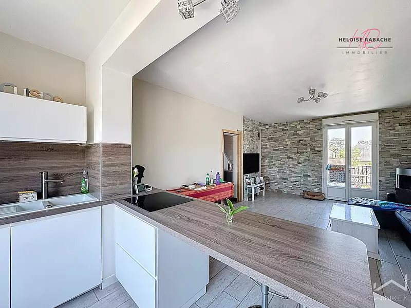 Divers, 157,99 m²