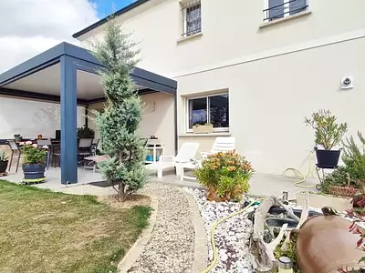 Maison, 132 m²