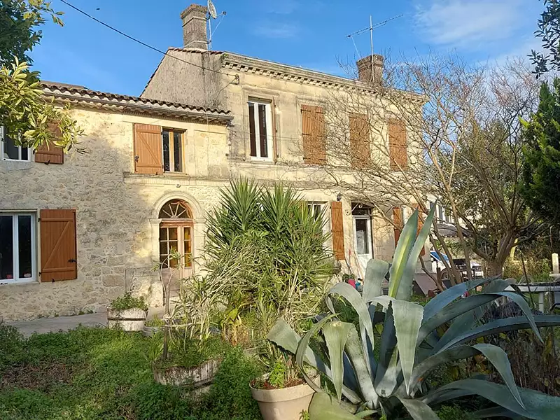 Maison, 299 m²