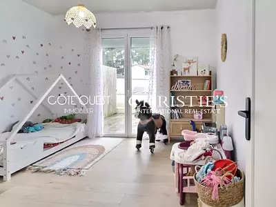 Maison, 202 m²
