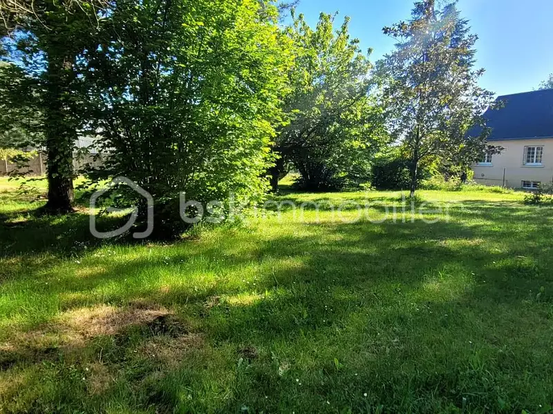 Terrain, 1 127 m²