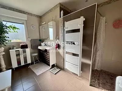Maison, 140 m²