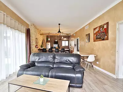 Maison, 218 m²