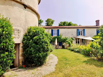 Maison, 281 m²