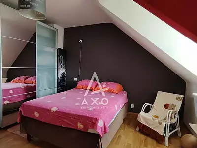 Maison, 285 m²