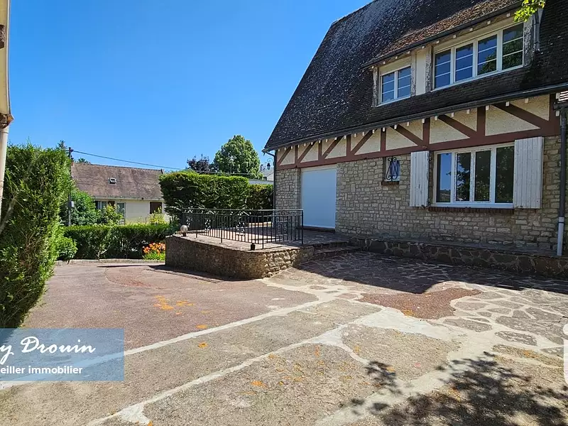 Maison, 258 m²