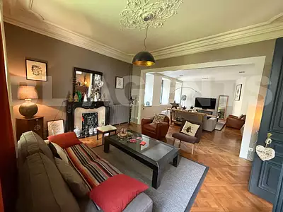 Maison, 390 m²