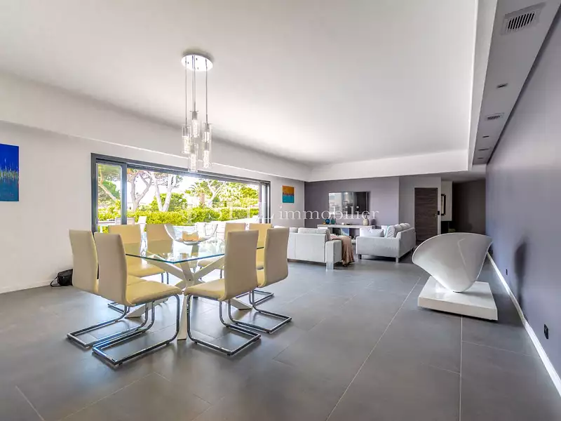 Maison, 200 m²