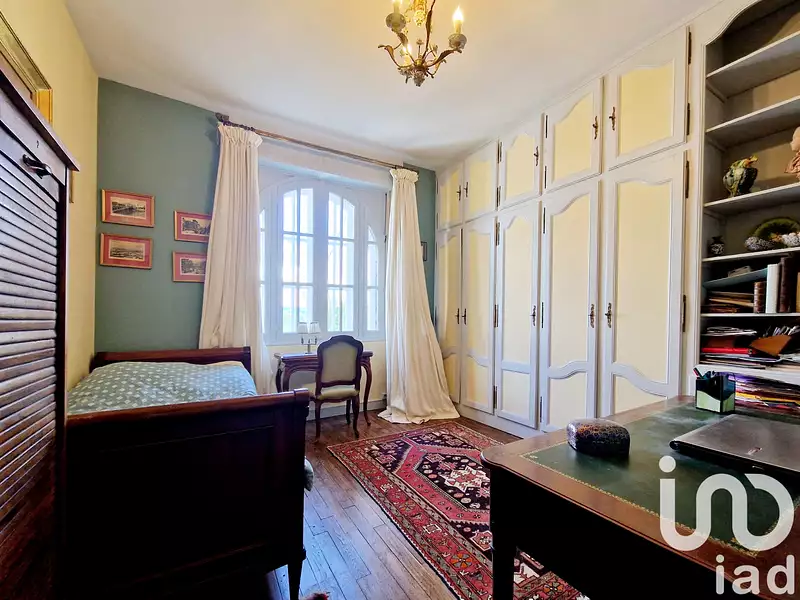 Maison, 180 m²