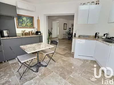 Maison, 179 m²