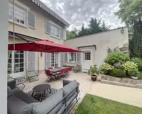 Maison, 230 m²