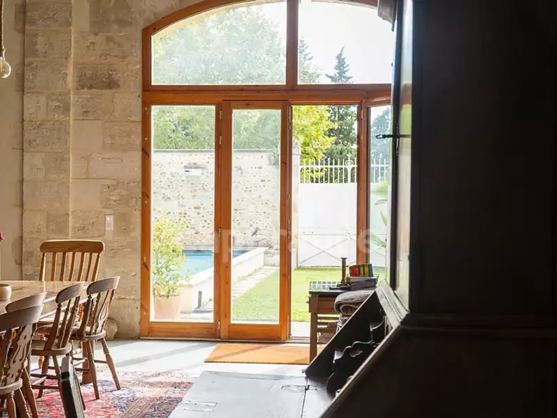 Maison, 560 m²
