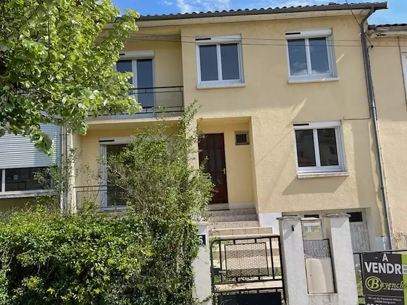 Maison, 92 m²
