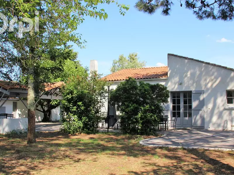 Maison, 164 m²