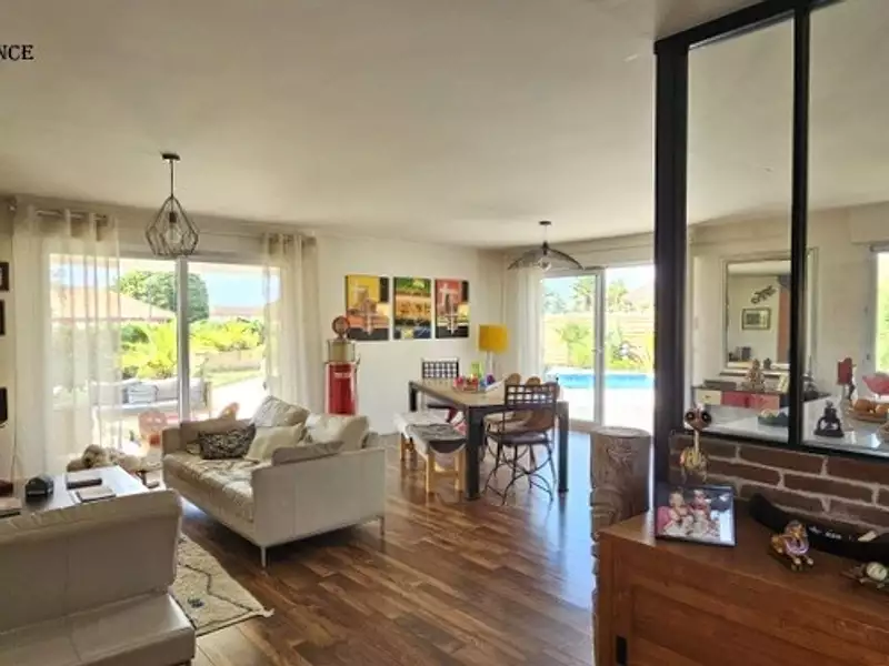 Maison, 124 m²