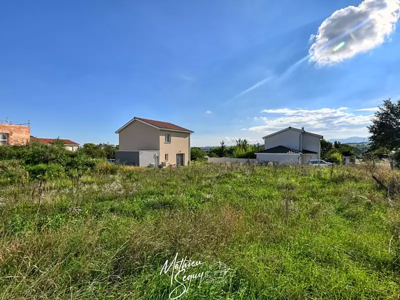 Terrain, 284 m²