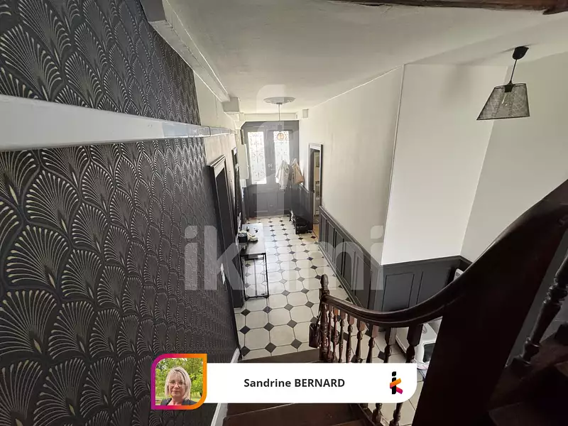 Maison, 227 m²
