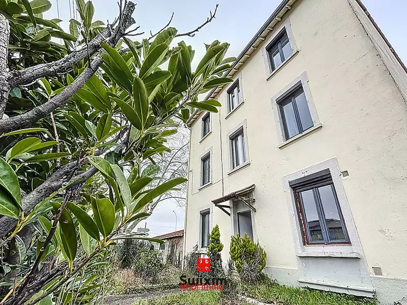 Maison, 210 m²