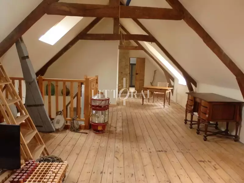 Maison, 180 m²