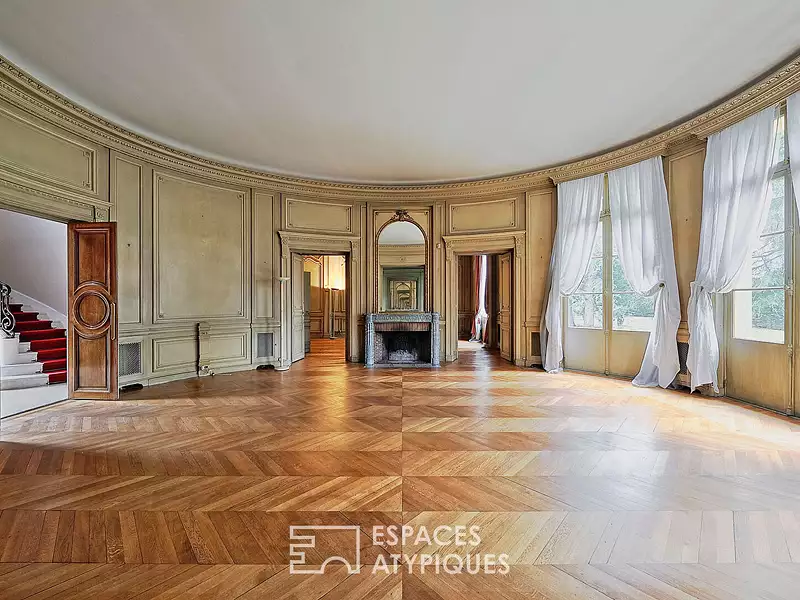 Maison, 804 m²