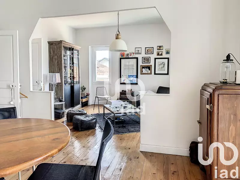Maison, 185 m²