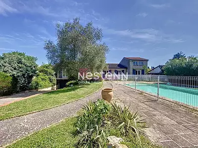 Maison, 173 m²