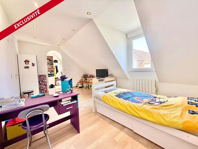 Maison, 190 m²