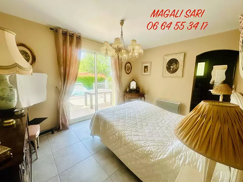 Maison, 158 m²