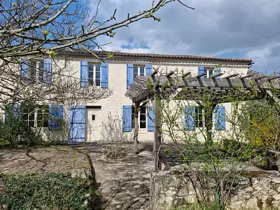 Maison, 250 m²