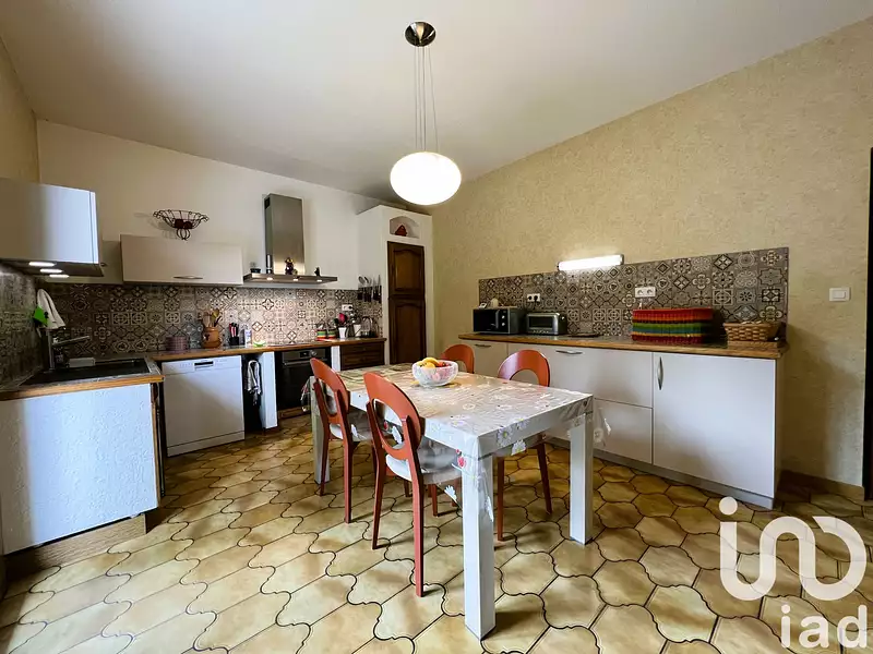 Maison, 274 m²