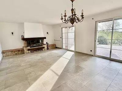 Maison, 230 m²