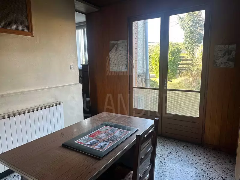 Maison, 216 m²