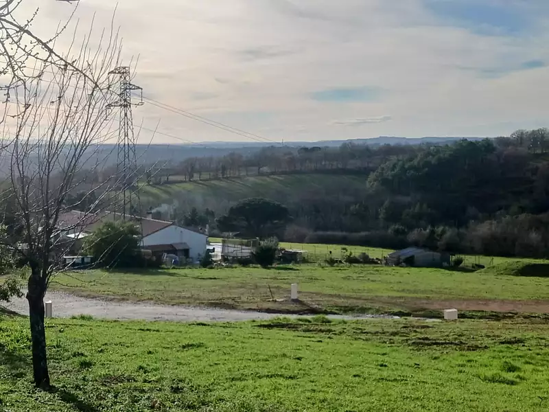 Terrain, 899 m²