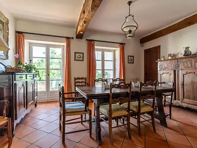 Maison, 213 m²