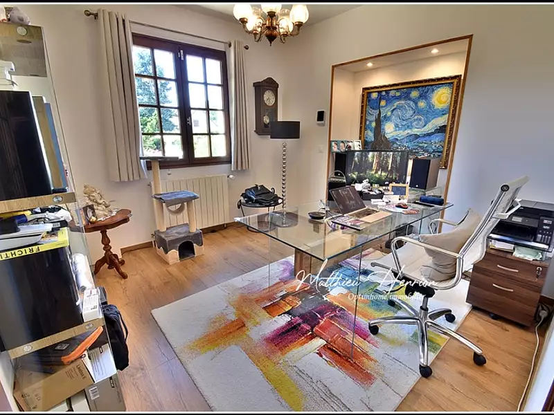 Maison, 185 m²