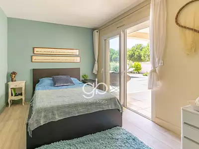 Maison, 237 m²