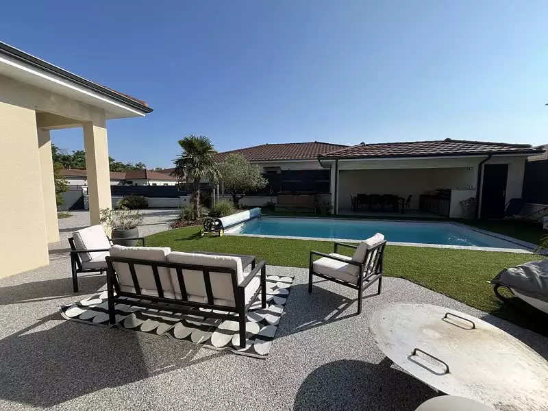 Maison, 140 m²