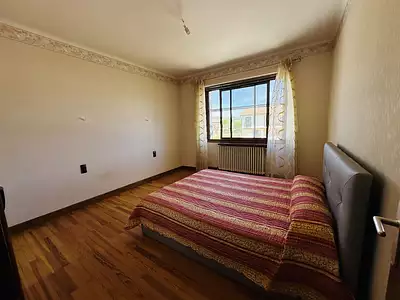 Maison, 250 m²