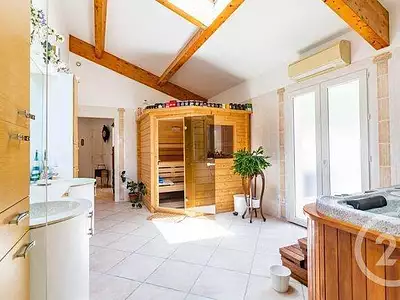 Maison, 183 m²