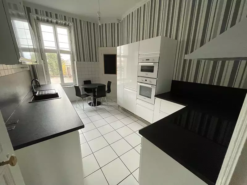 Appartement, 176 m²