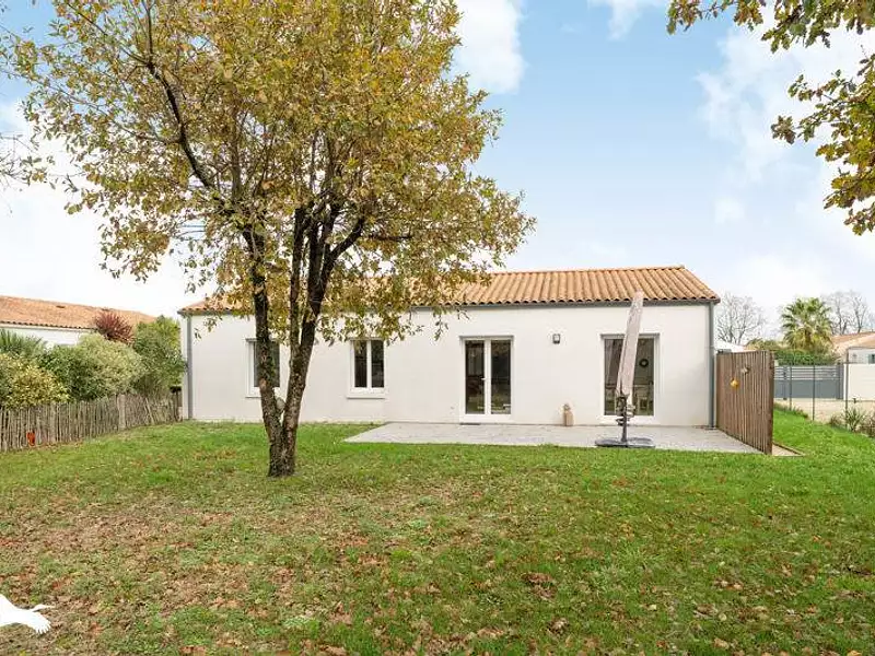 Maison, 94 m²