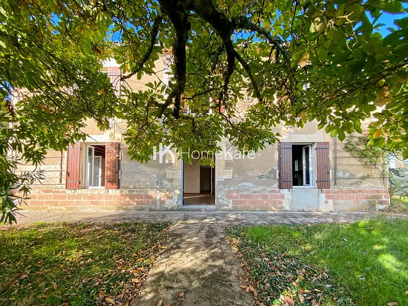 Maison, 230 m²