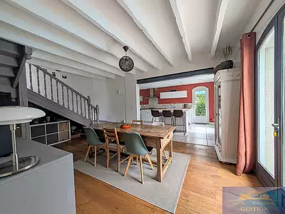 Maison, 121 m²