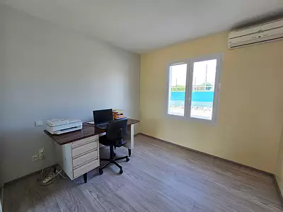 Maison, 167 m²