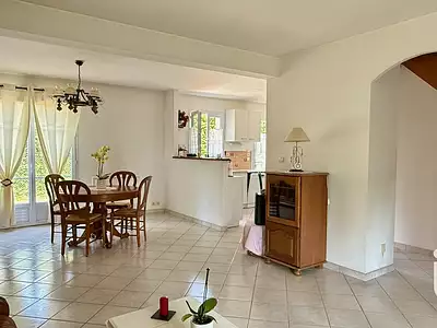 Maison, 84 m²
